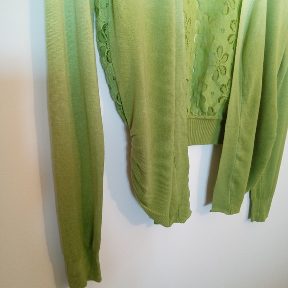 Hombre Open Waterfall Front Cardigan with Lace Back - Picture 5 of 11